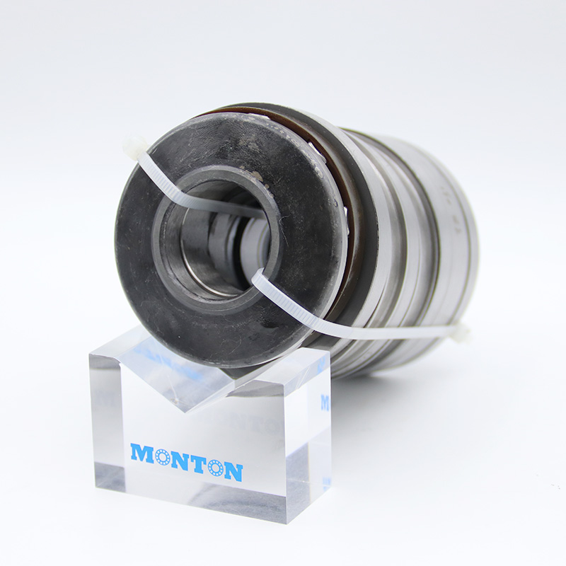 Tandem Thrust Bearings for Extruder Gearboxes