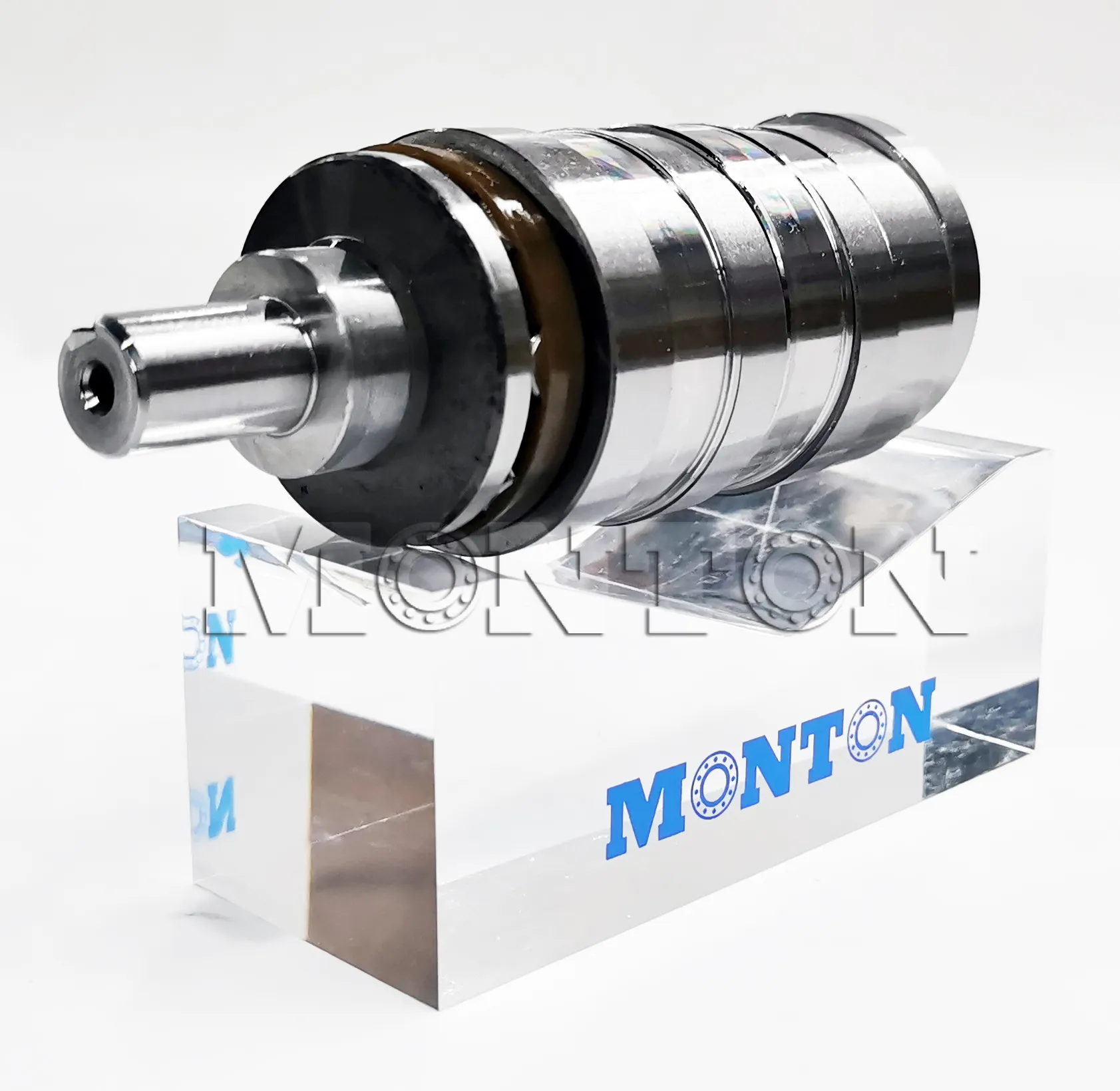M4CT1242EA Shaft Cylindrical Roller Bearing for Plastic Pellet Extruder gearbox
