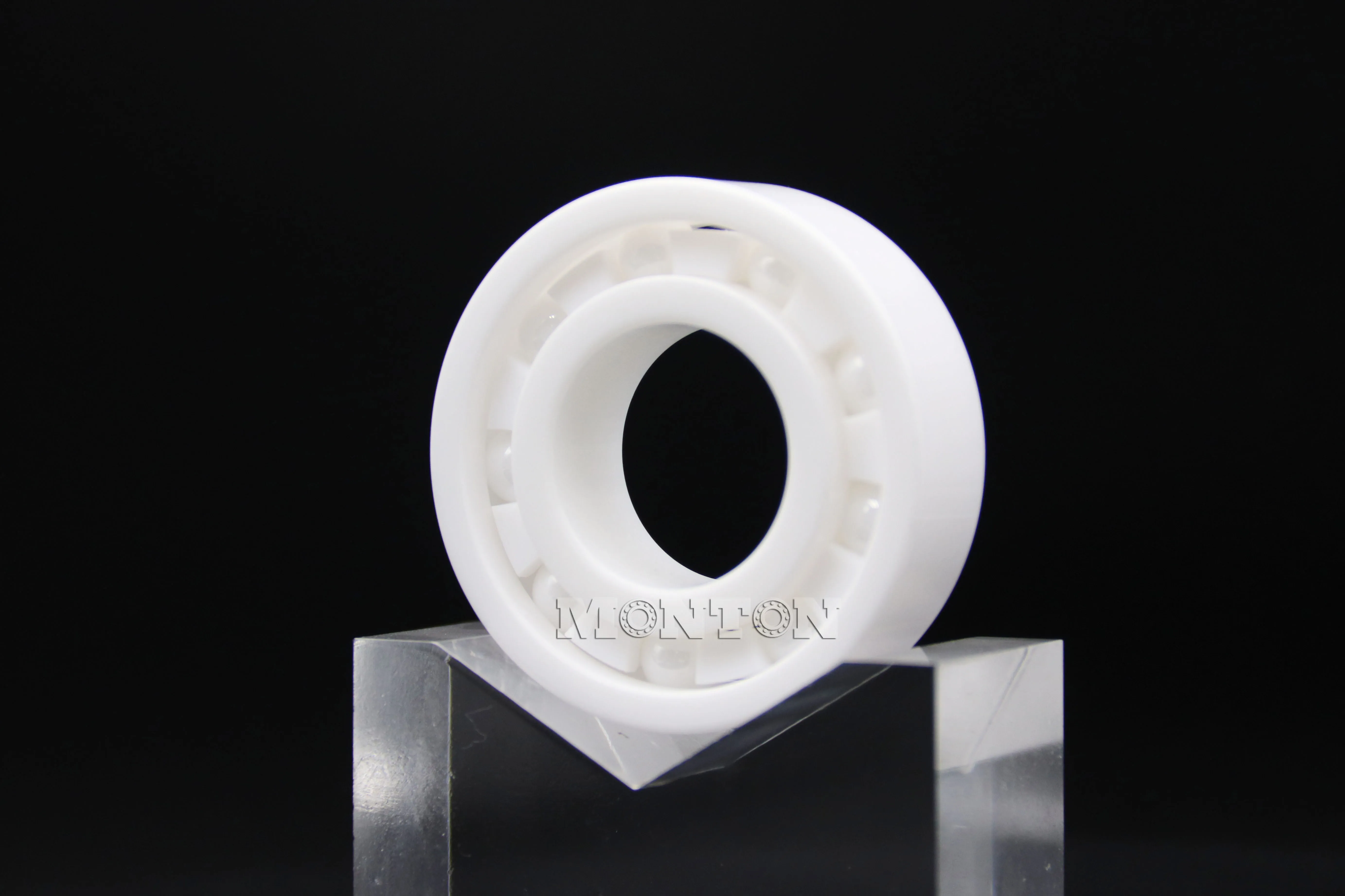 6205CF Full Ceramic Deep Groove Ball Bearing 6205CF Full Ceramic Deep Groove Ball Bearing