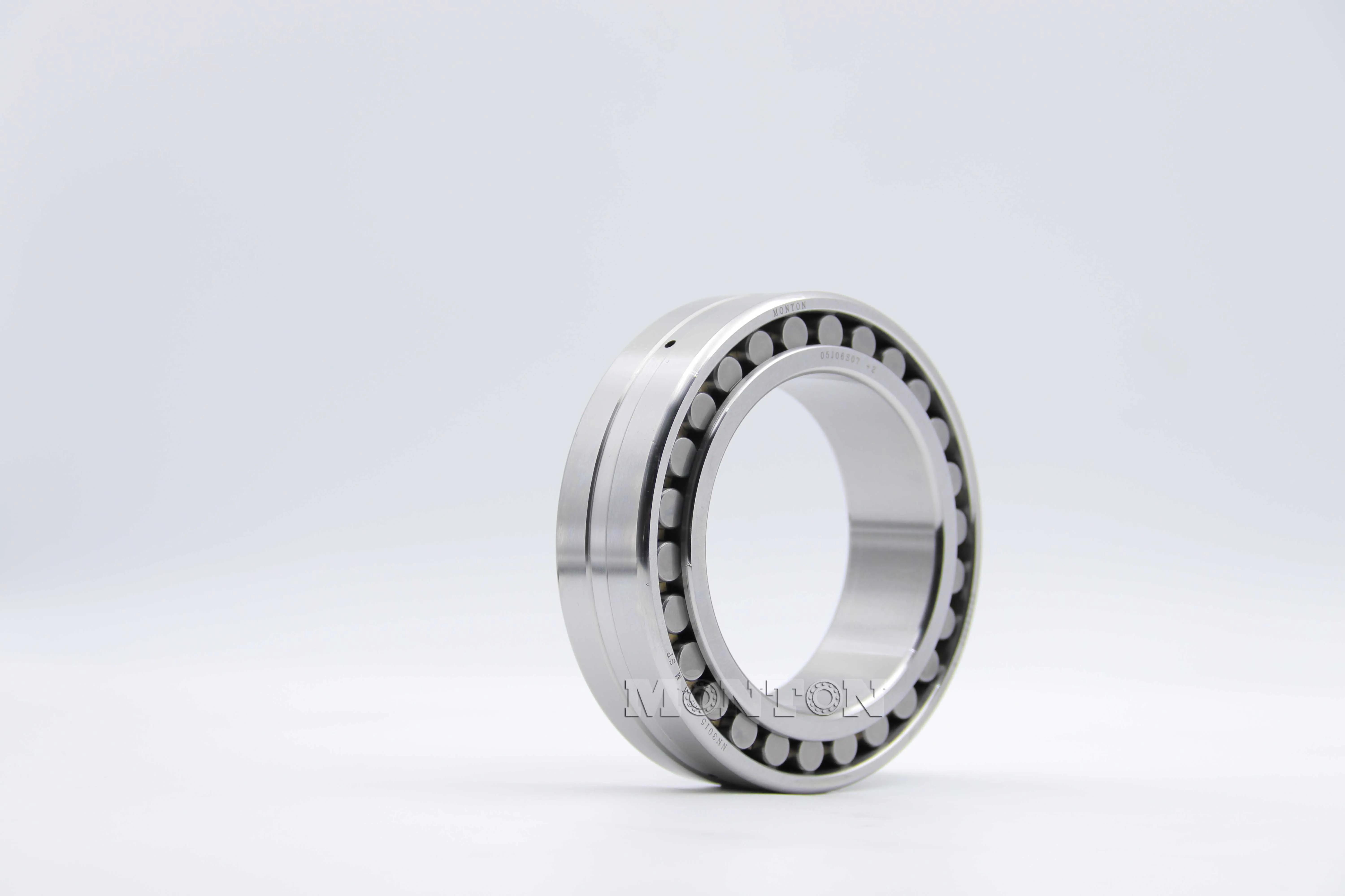 NN3015-AS-K-M-SP High Precision Cylindrical Roller Bearing 