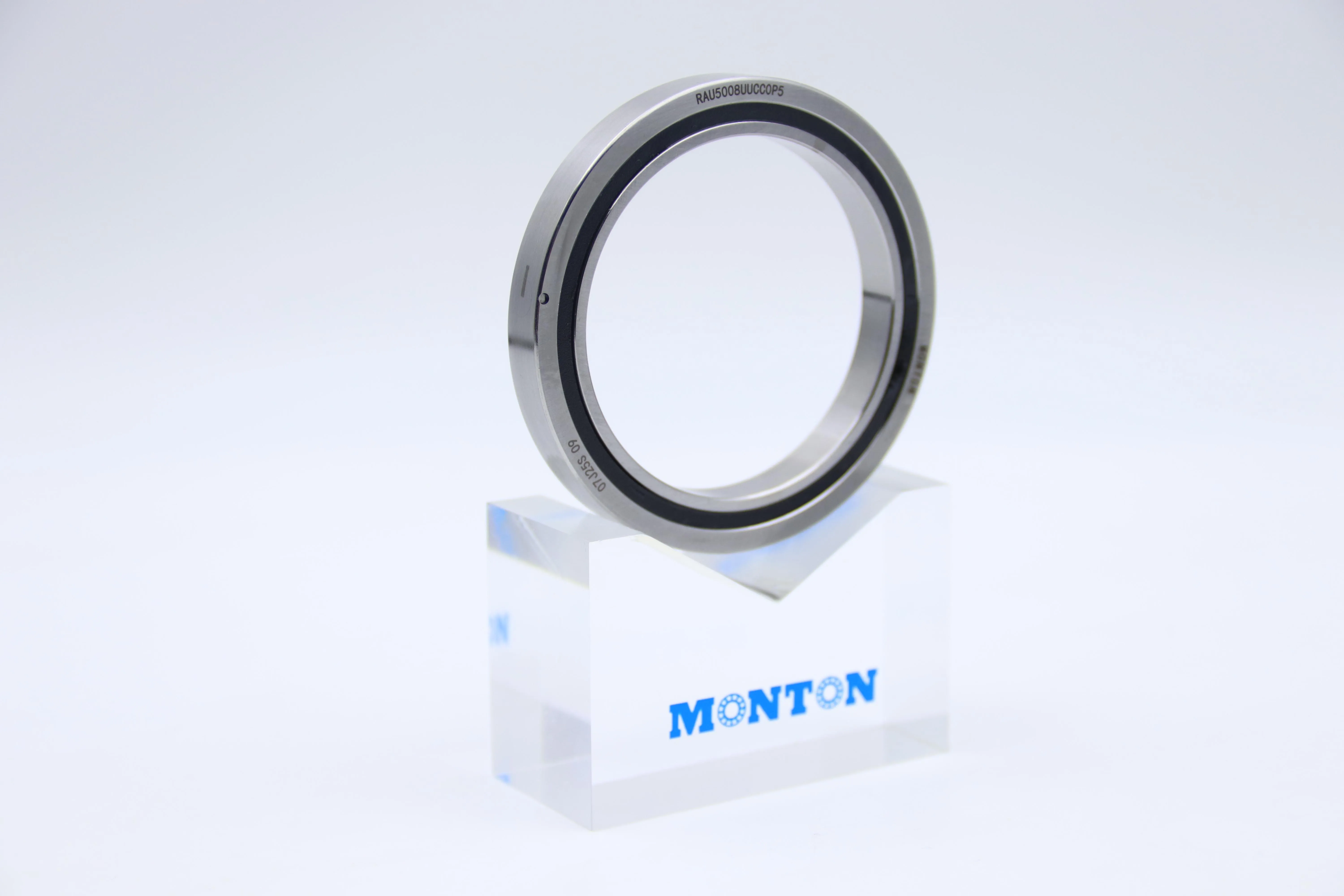 RAU5008UUCC0P5 crossed roller bearing