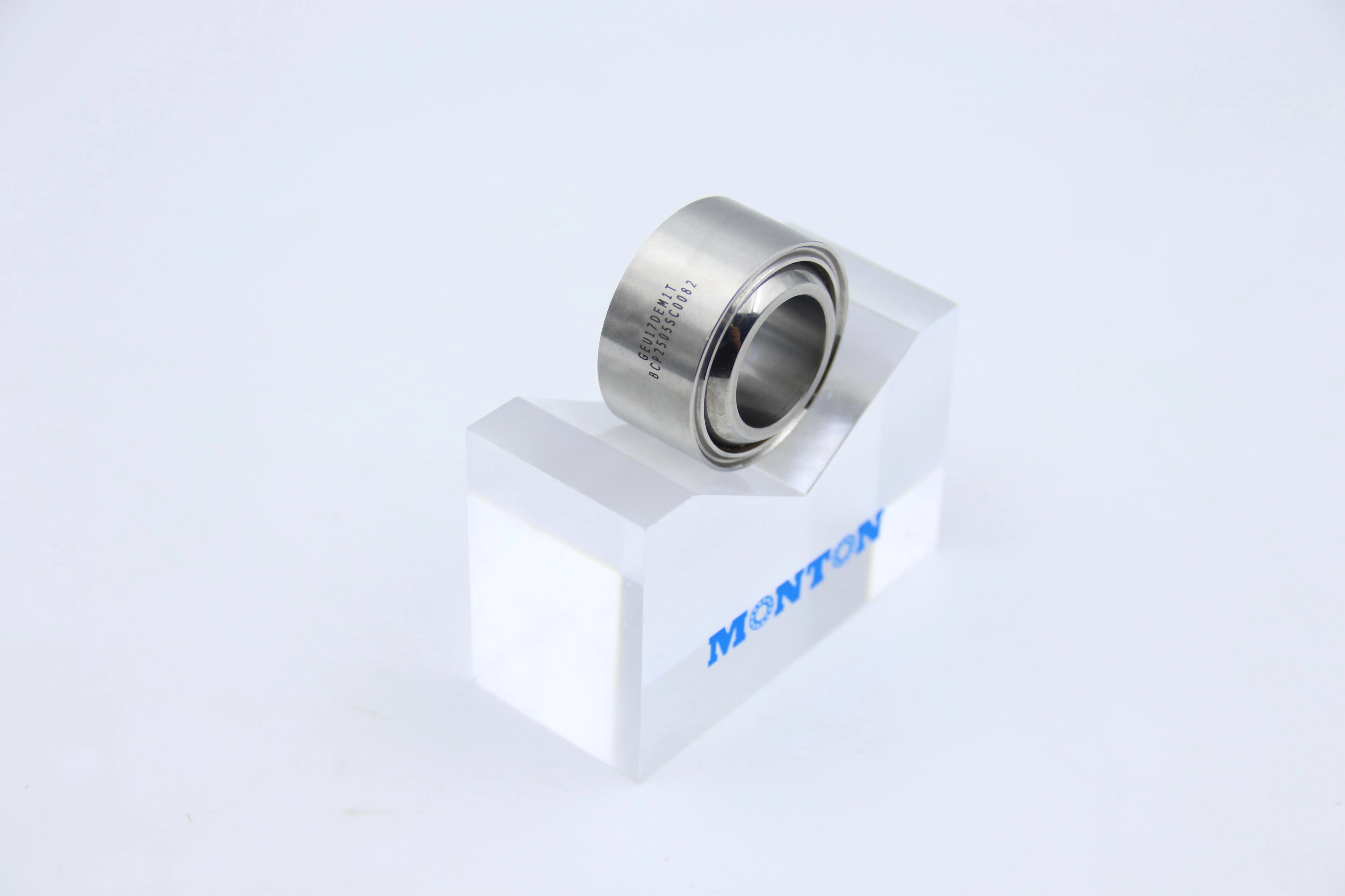 LS2585R17P Aerospace spherical bearings