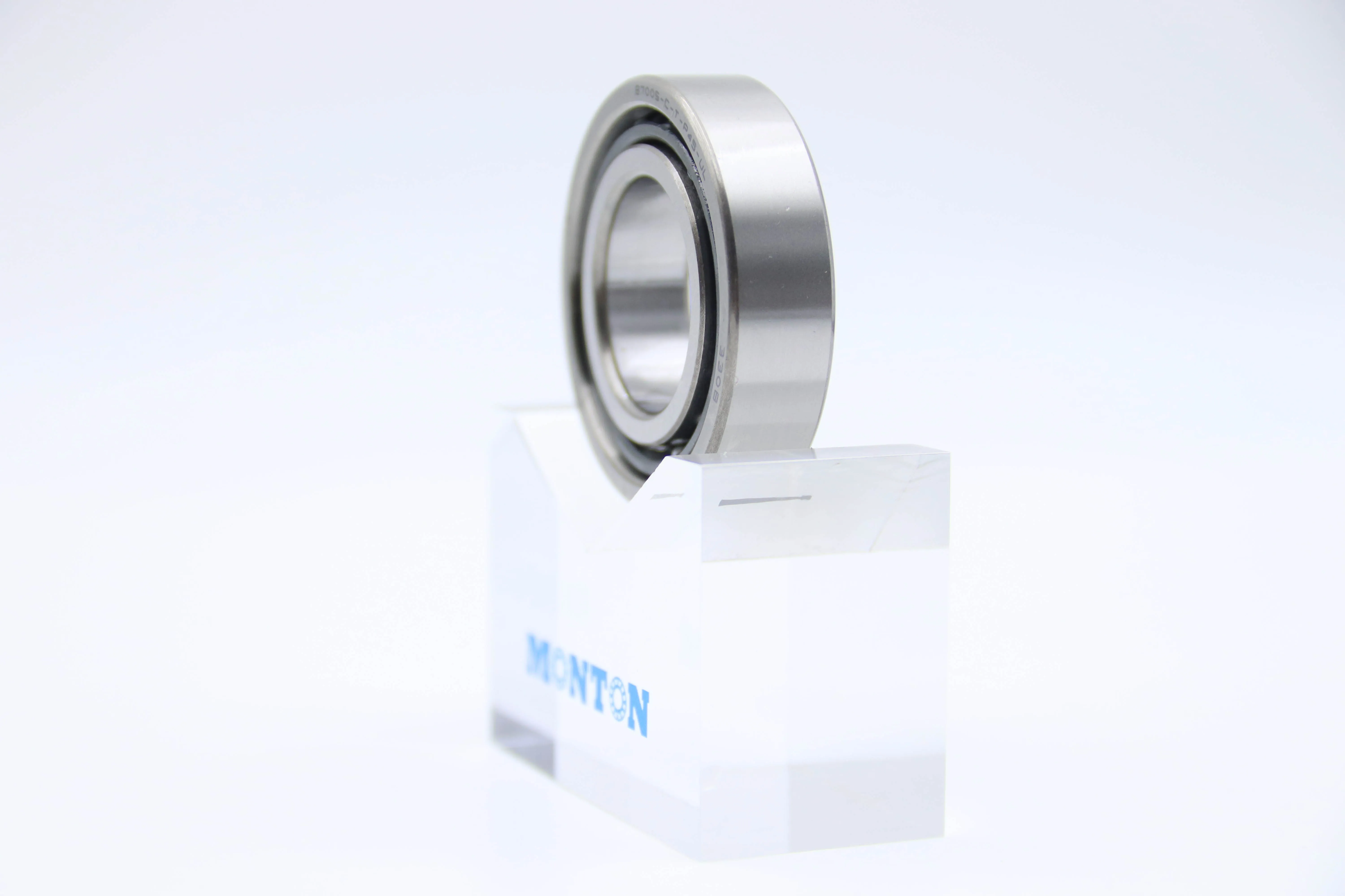 B7005-C-T-P4S-UL High Speed Angular contact ball bearings 