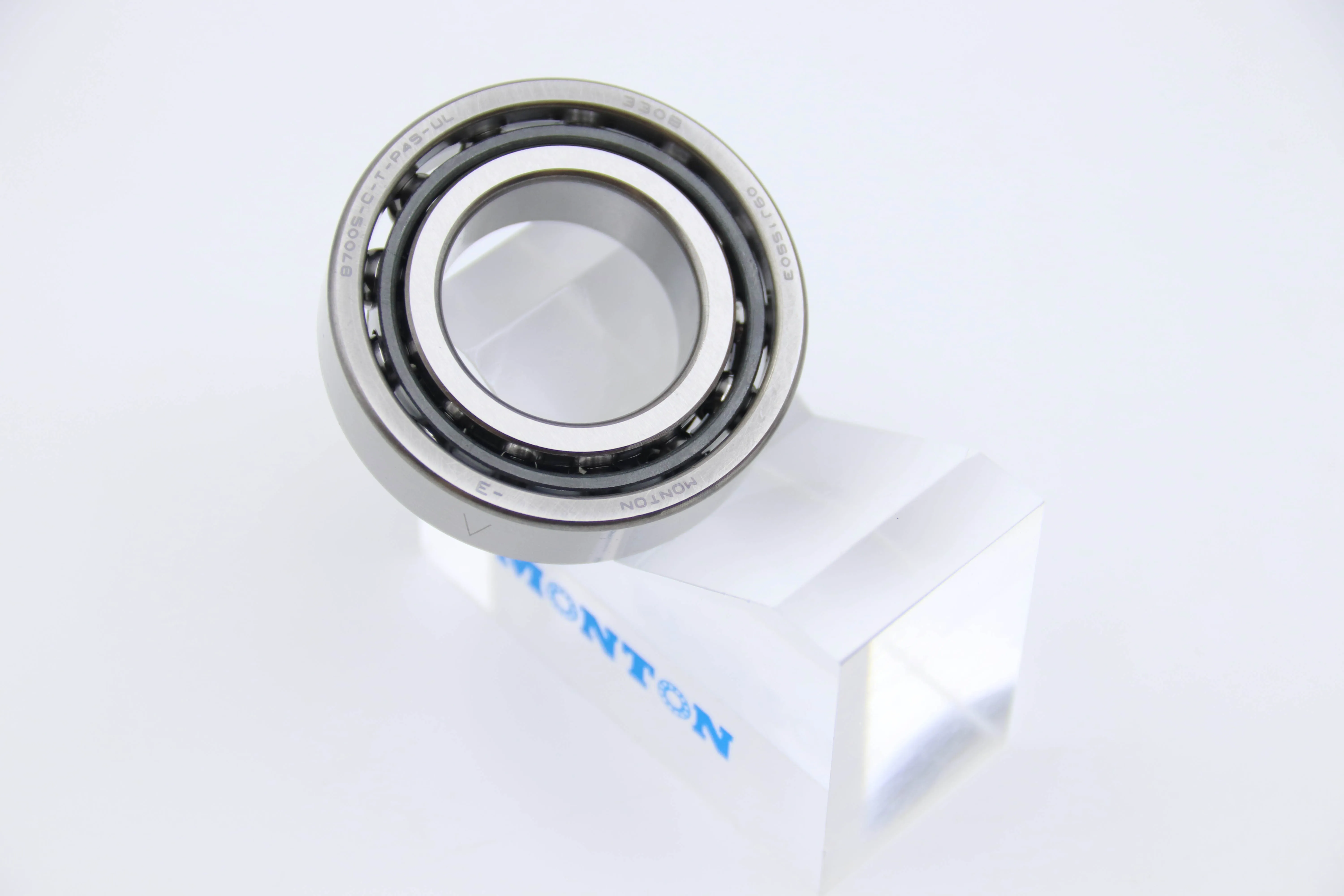 B7005-C-T-P4S-UL High Speed Angular contact ball bearings 