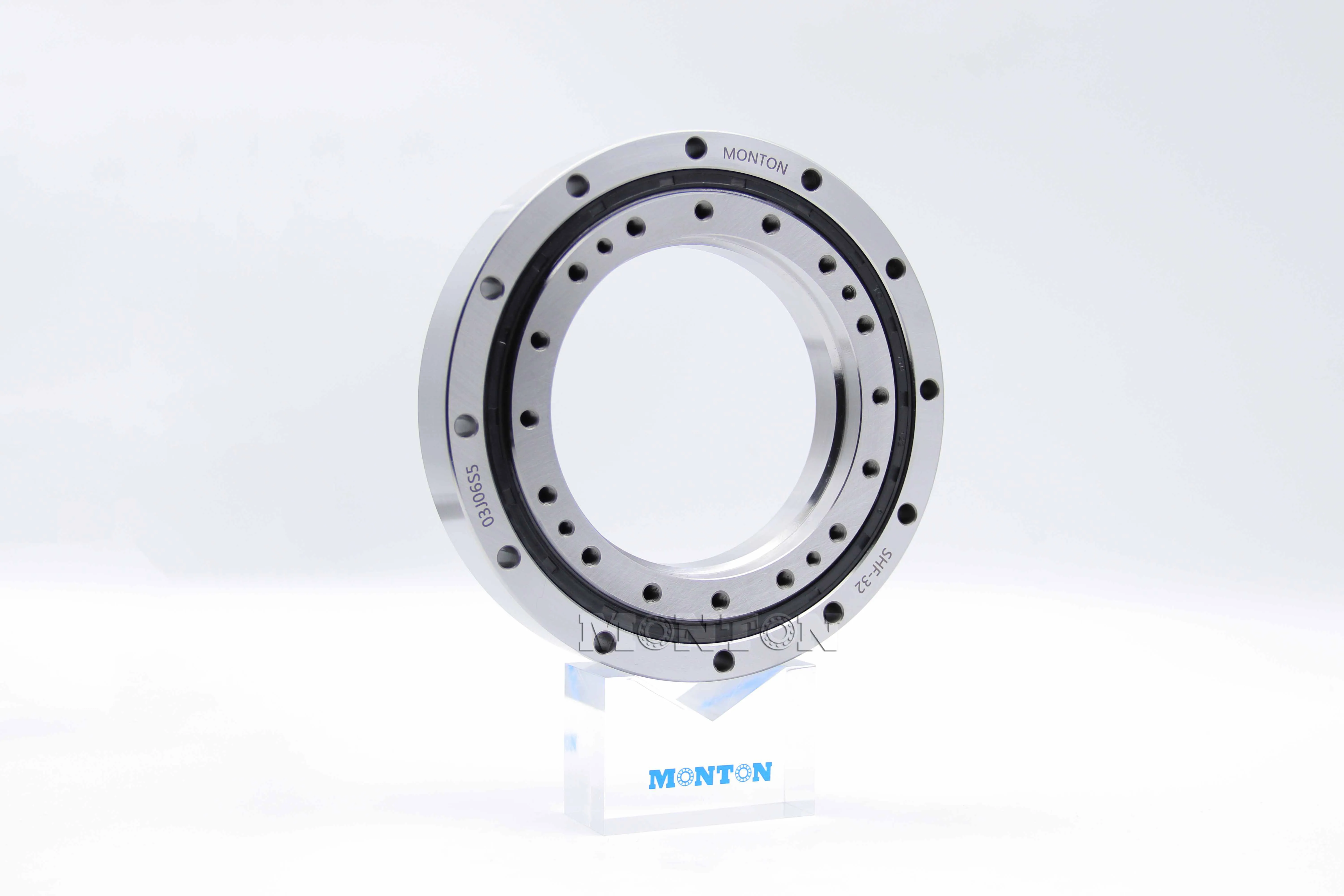 Harmonic drive bearing
